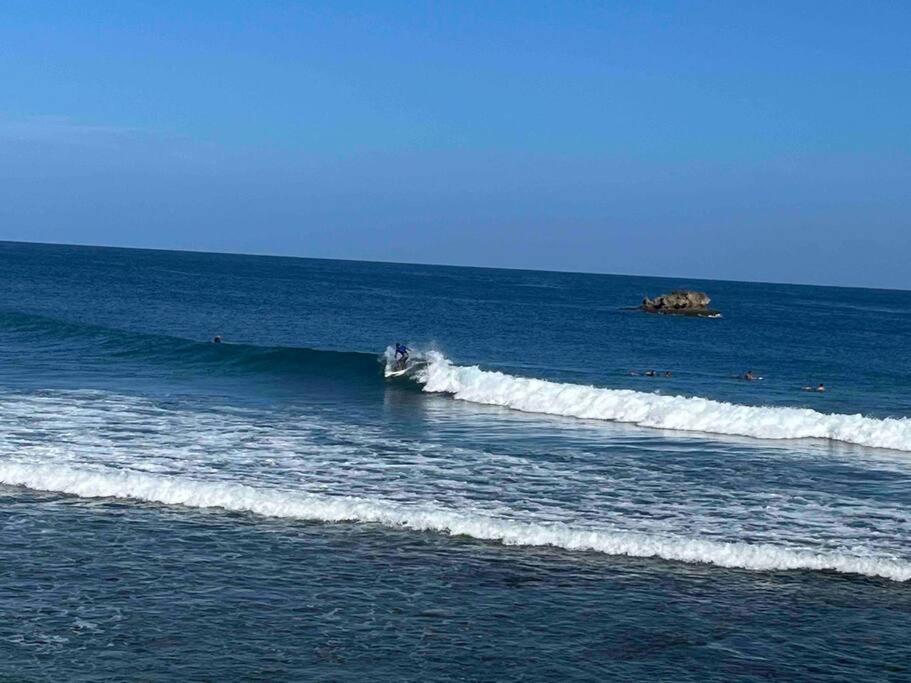 Huellas Arecibo Exterior foto